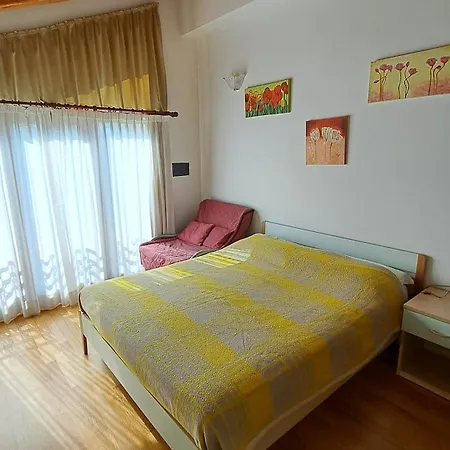 Bucaneve Country house